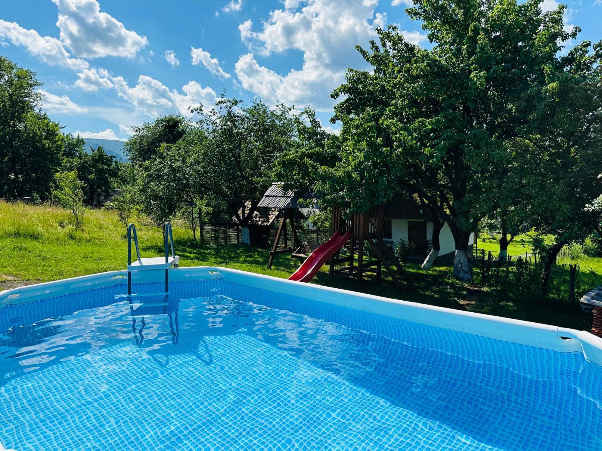 Еко Дім З Соломи Villa Királyfiszállás Kültér fotó