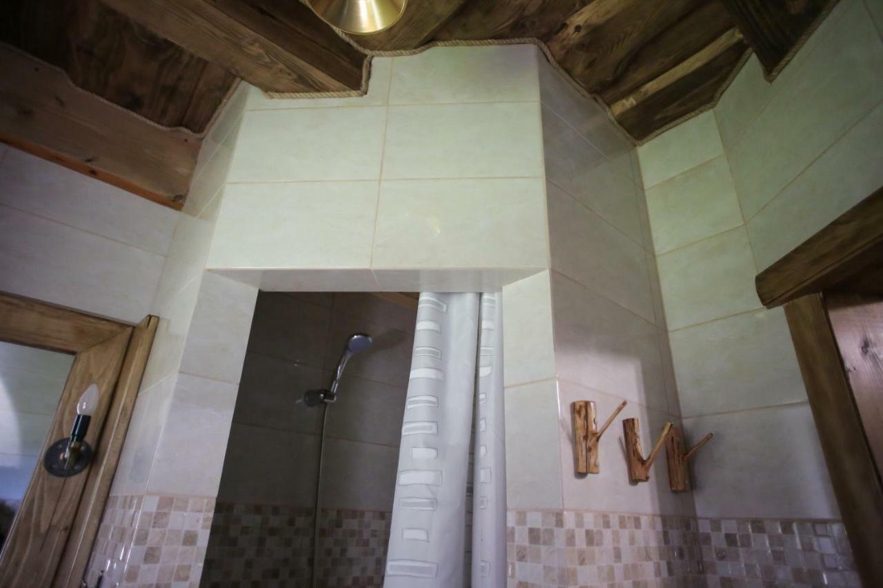 Еко Дім З Соломи Villa Királyfiszállás Kültér fotó